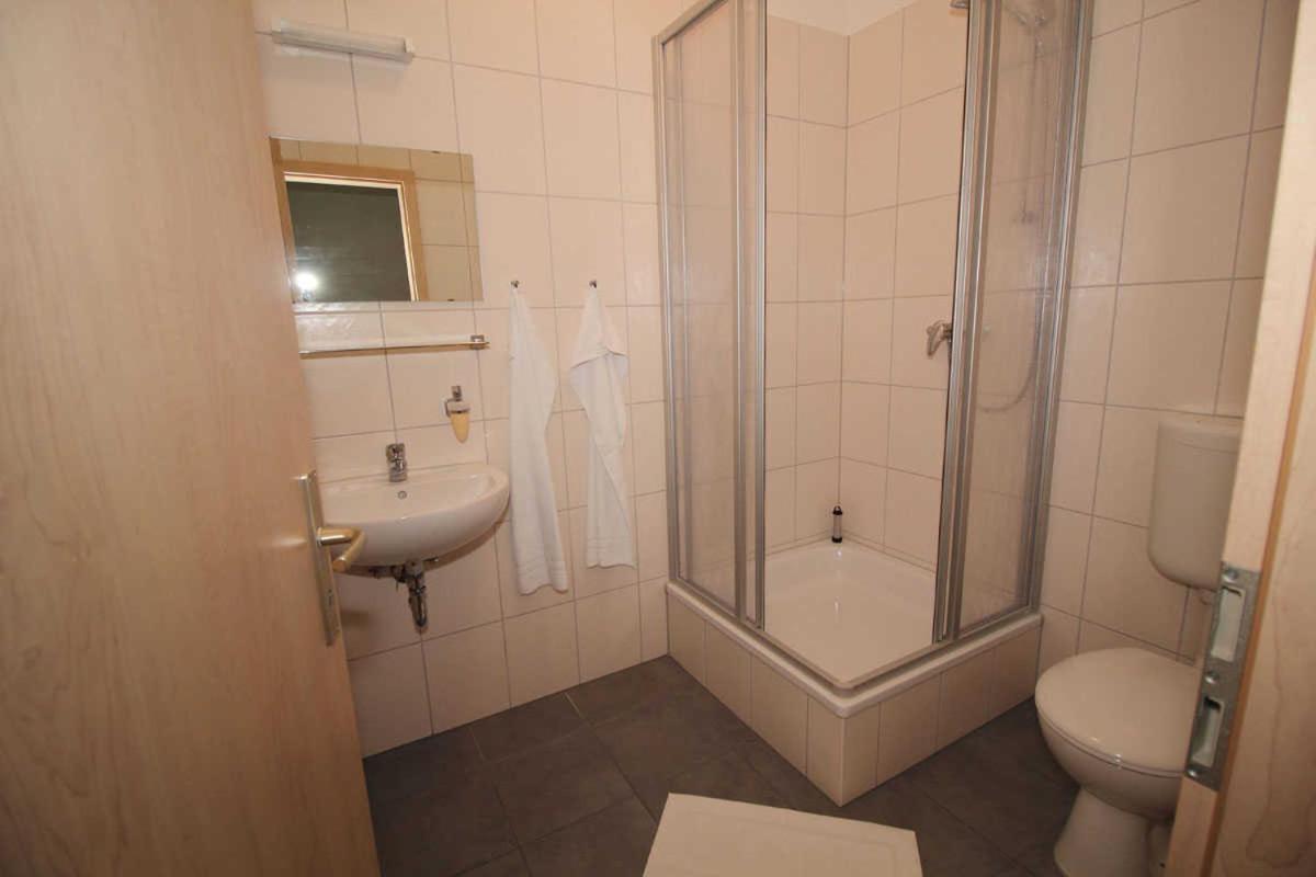 Kutterfisch Kajueten Direkt Im Stadthafen Apartment Sassnitz Ngoại thất bức ảnh